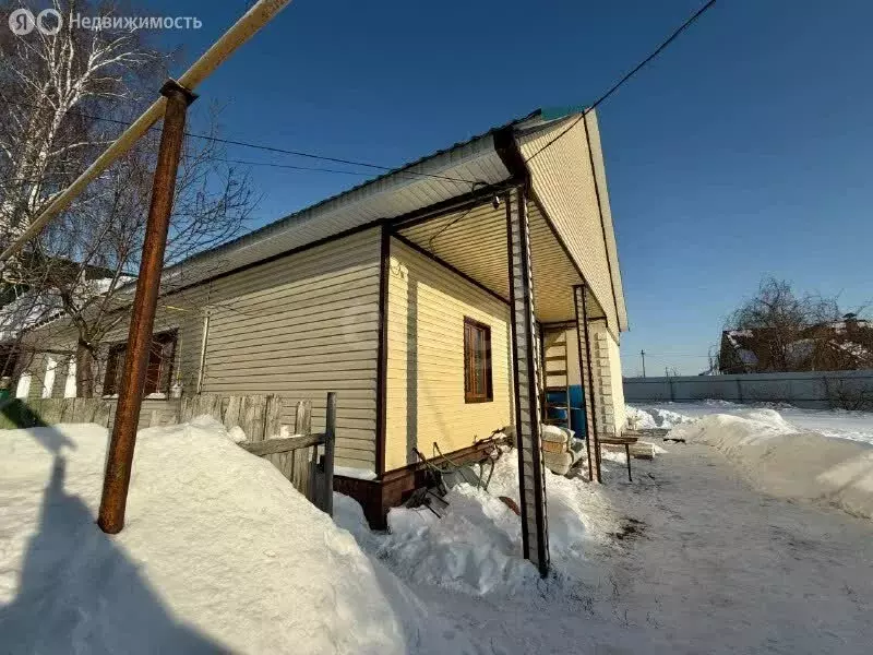 Дом в Курган, посёлок Увал, улица Миронова (100 м) - Фото 2