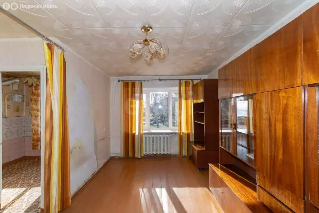 2-комнатная квартира: Ишим, улица Ф. Энгельса, 27 (42.7 м) - Фото 1