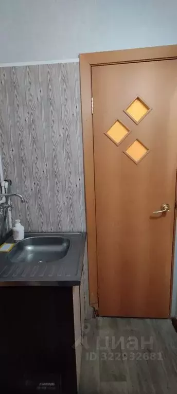 1-к кв. Красноярский край, Красноярск Спортивная ул., 182 (18.0 м) - Фото 1