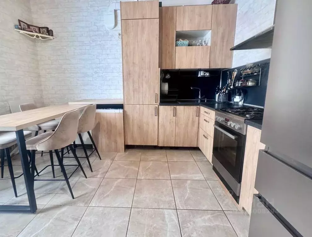 Дом в Пензенская область, Мокшанский район, Рамзайский сельсовет, с. ... - Фото 1