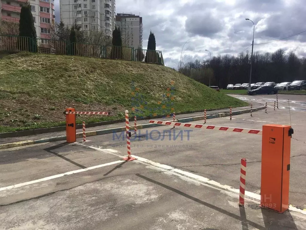 Гараж в Москва ул. Академика Анохина, 58К2 (21 м) - Фото 1