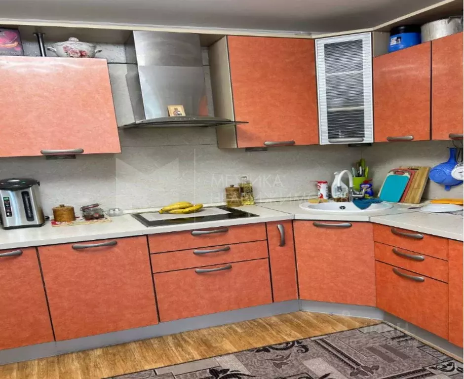 3-к кв. Тюменская область, Тюмень ул. Елизарова, 8 (88.5 м) - Фото 1