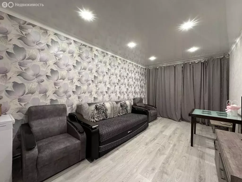 2-комнатная квартира: Белгород, улица Есенина, 50В (58.1 м) - Фото 2