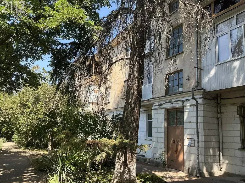 Комната Севастополь ул. Балаклавская, 6 (12.8 м) - Фото 1