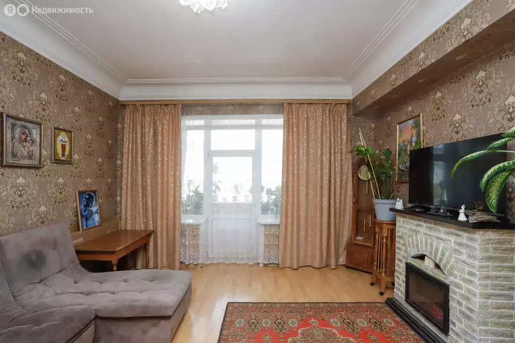 4-комнатная квартира: Иркутск, улица Сибирских Партизан, 4 (90 м) - Фото 1