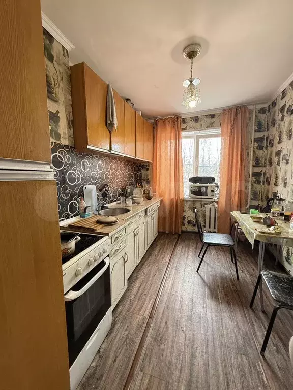 3-к. квартира, 60 м, 1/5 эт. - Фото 0