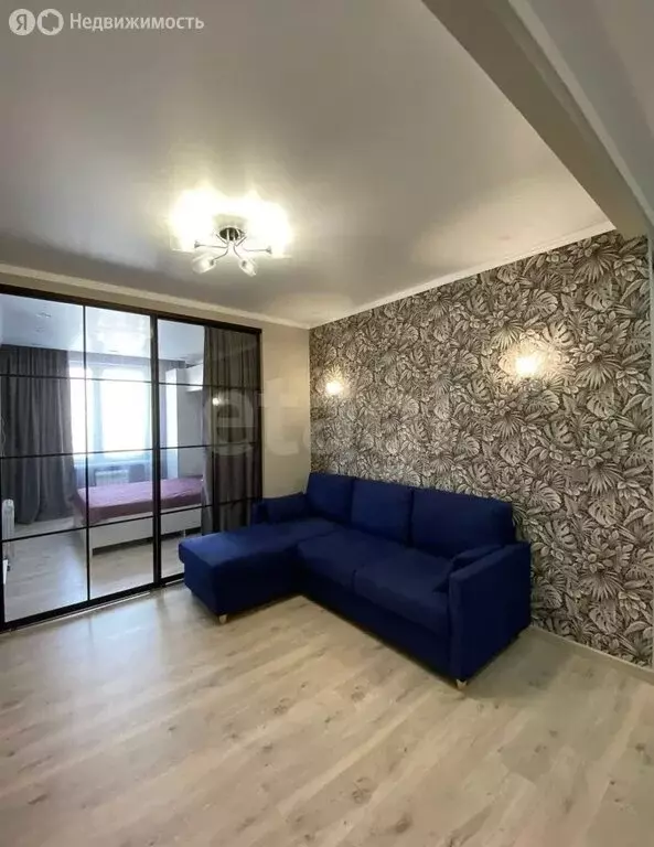 2-комнатная квартира: Омск, улица 70 лет Октября, 3/1 (58.4 м) - Фото 2