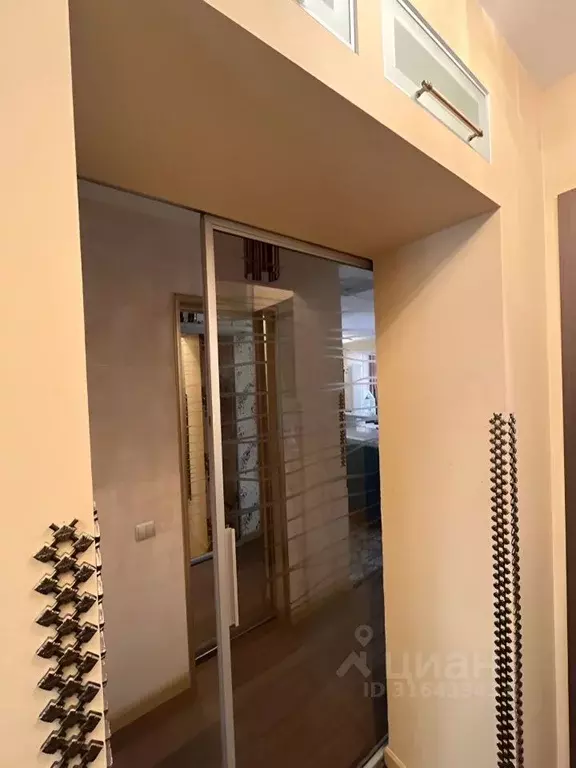 3-к кв. Санкт-Петербург ул. Ивана Фомина, 14к2 (80.0 м) - Фото 0