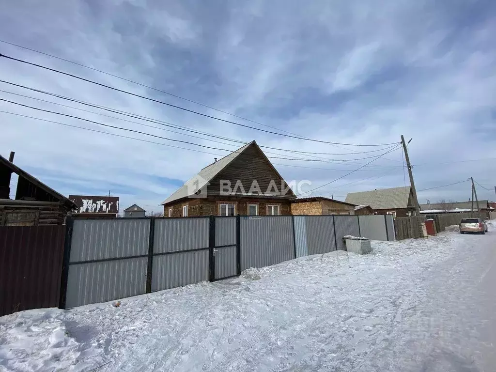 Дом в Бурятия, Улан-Удэ Вертолетная ул., 9 (118 м) - Фото 2