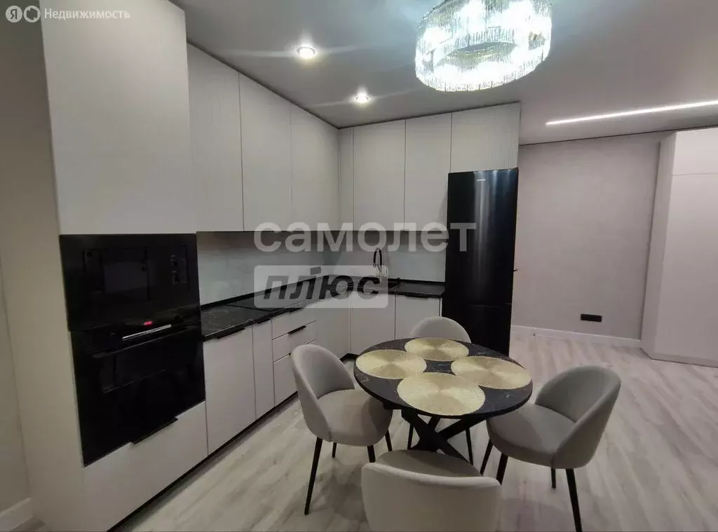 2-комнатная квартира: Москва, улица Лётчика Осканова, 6 (62 м) - Фото 1