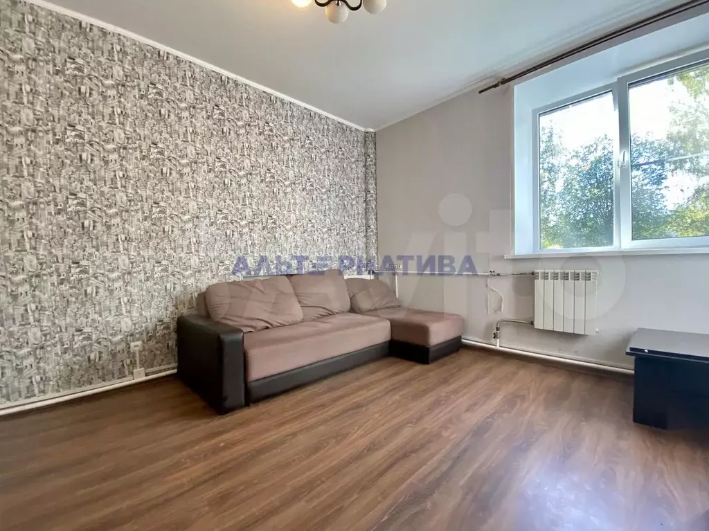 2-к. квартира, 50 м, 1/2 эт. - Фото 1