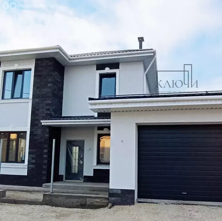 Дом в Магнитогорск, улица Дёмы (206 м) - Фото 1