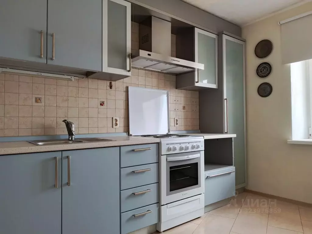 3-к кв. Ярославская область, Ярославль просп. Фрунзе, 2к2 (70.0 м) - Фото 1