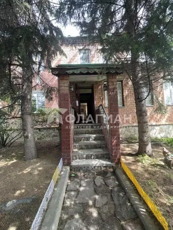 Дом в Иркутская область, Усолье-Сибирское пос. Западный, ул. ... - Фото 0