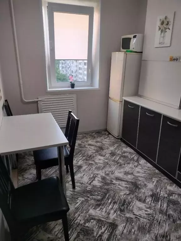 2-к кв. Удмуртия, Ижевск Удмуртская ул., 275 (50.0 м) - Фото 2