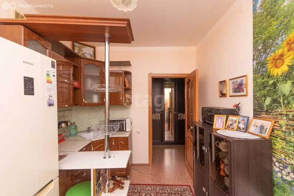 2-комнатная квартира: Ишим, улица Порфирьева, 2 (54 м) - Фото 0