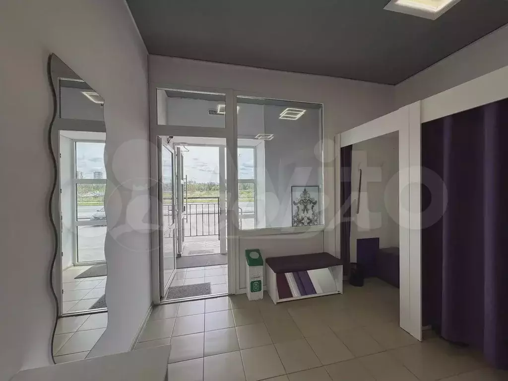 Сдам помещение свободного назначения, 220.9 м - Фото 1