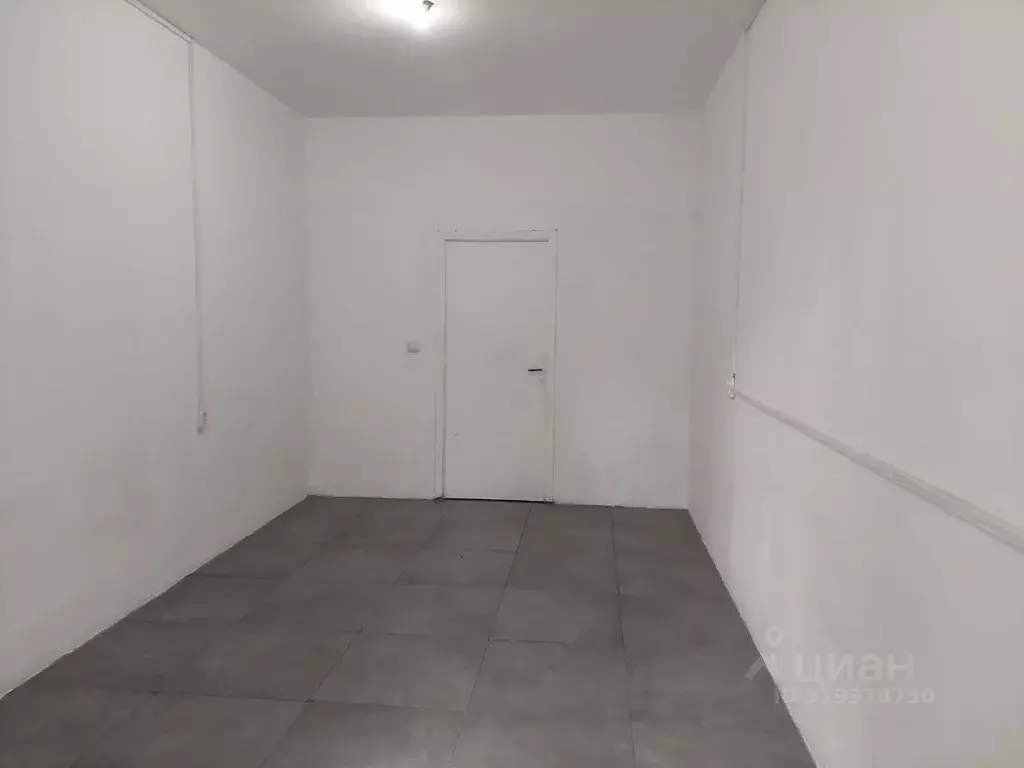 Помещение свободного назначения в Москва Тайнинская ул., 12к2 (20 м) - Фото 1