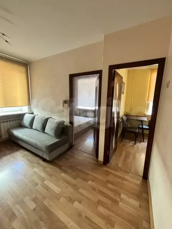 2-к. квартира, 32 м, 1/5 эт. - Фото 0