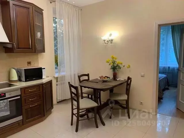 2-к кв. Москва Тверская ул., 8К2 (58.0 м) - Фото 1