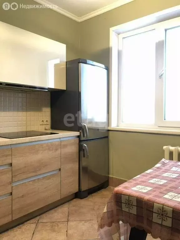 3-комнатная квартира: Кемерово, Московский проспект, 21 (63 м) - Фото 1