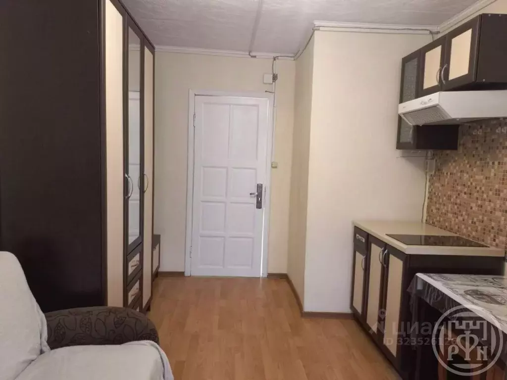 Комната Санкт-Петербург ул. Академика Константинова, 4К1 (11.2 м) - Фото 2