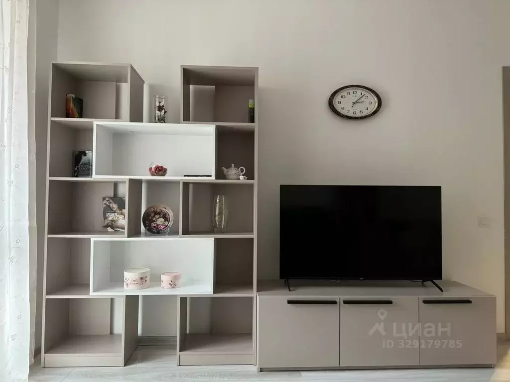 2-к кв. Москва ул. Николая Озерова, 2к1 (57.9 м) - Фото 0