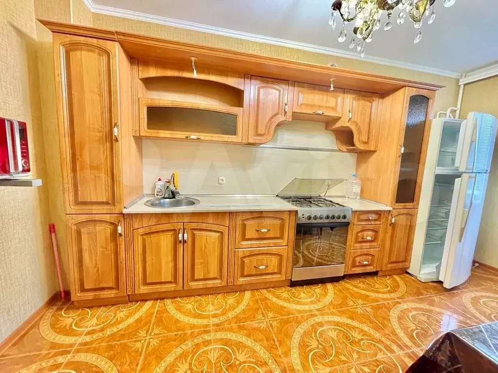 3-к. квартира, 90 м, 6/9 эт. - Фото 1