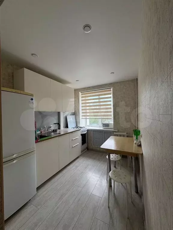 2-к. квартира, 50 м, 3/9 эт. - Фото 0