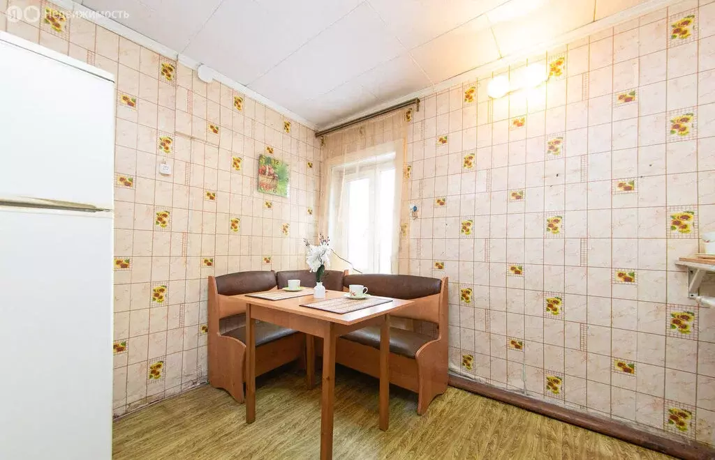 4-комнатная квартира: Томск, улица Набережная Озера, 14А (87 м) - Фото 0