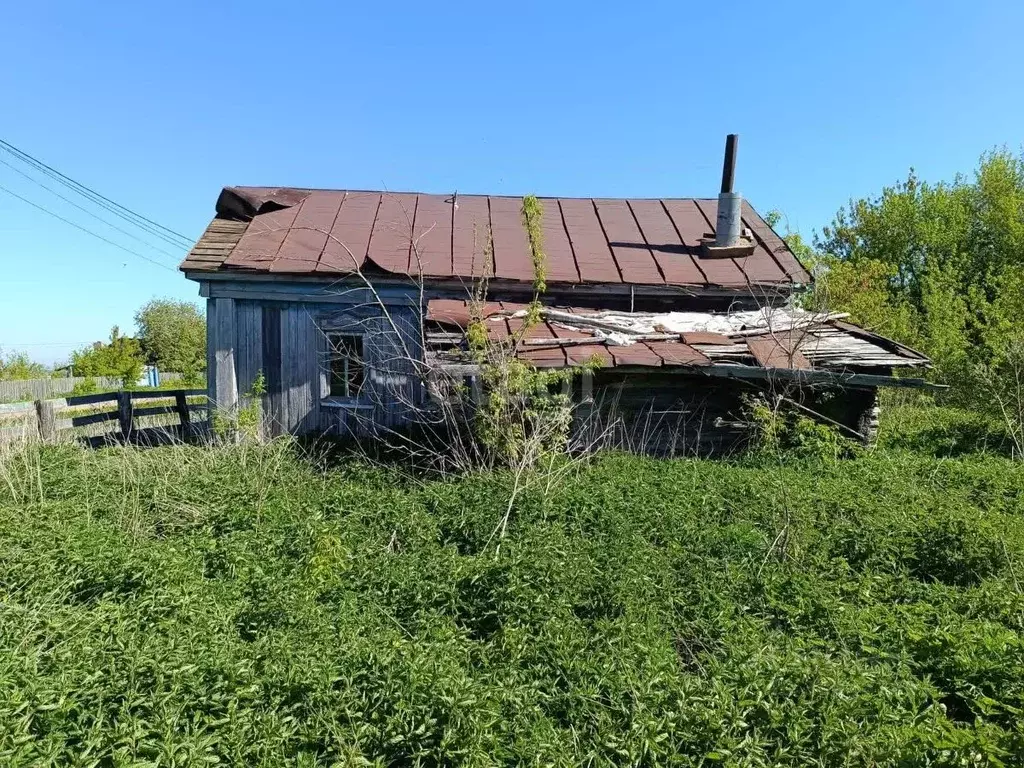 Дом в Башкортостан, Гафурийский район, Буруновский сельсовет, д. ... - Фото 1