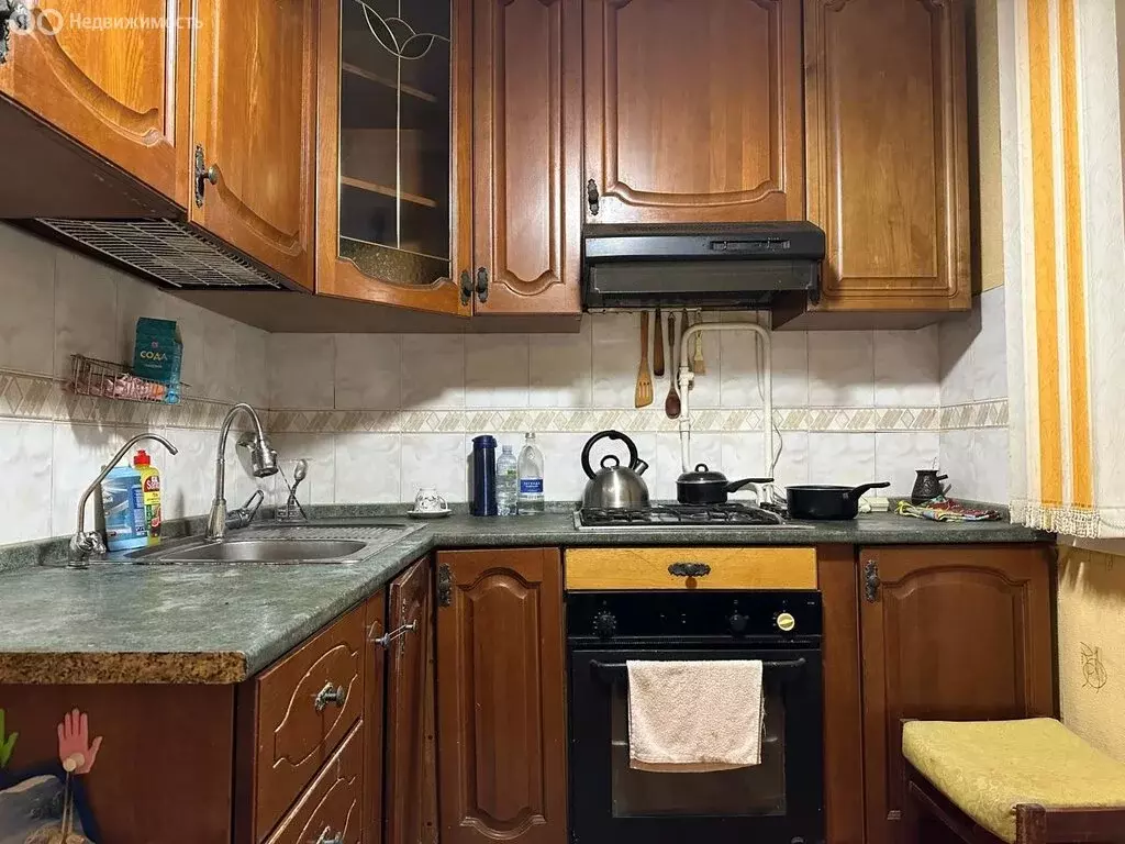 3-комнатная квартира: Волгоград, улица Рокоссовского, 24 (57.8 м) - Фото 2