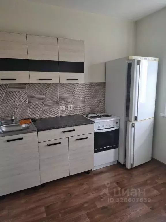 1-к кв. Кемеровская область, Новокузнецк Горьковская ул., 8 (31.2 м) - Фото 2