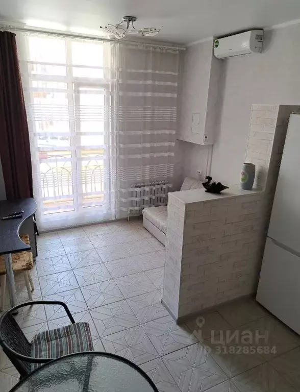 1-к кв. Краснодарский край, Геленджик Крымская ул., 22к23 (50.0 м) - Фото 1
