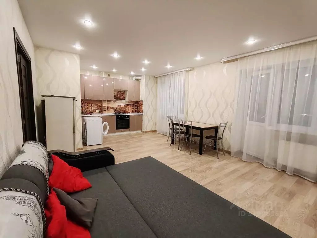 2-к кв. Татарстан, Зеленодольск просп. Строителей, 1 (60.0 м) - Фото 0