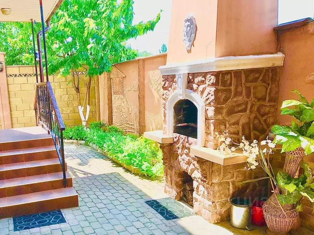 1-к кв. Крым, Керчь ул. Чернышевского, 21 (30.0 м) - Фото 1