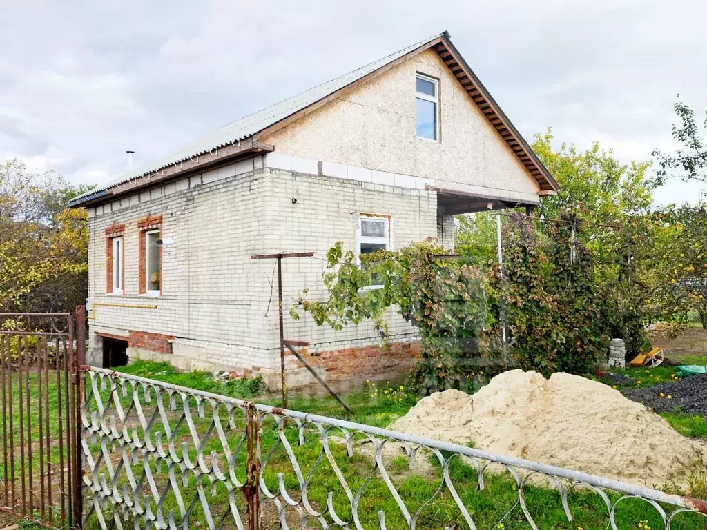 Дом в Ростовская область, Неклиновский район, Вареновское с/пос, Пламя ... - Фото 1