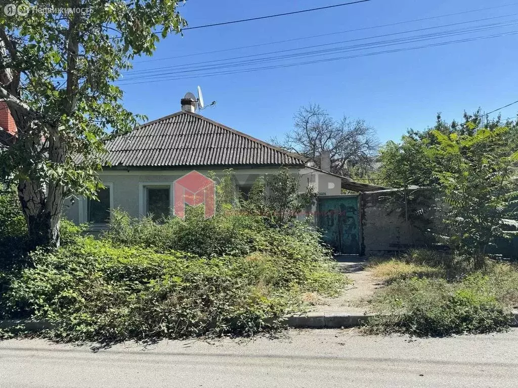 Дом в Севастополь, Черниговская улица, 16 (50 м) - Фото 1