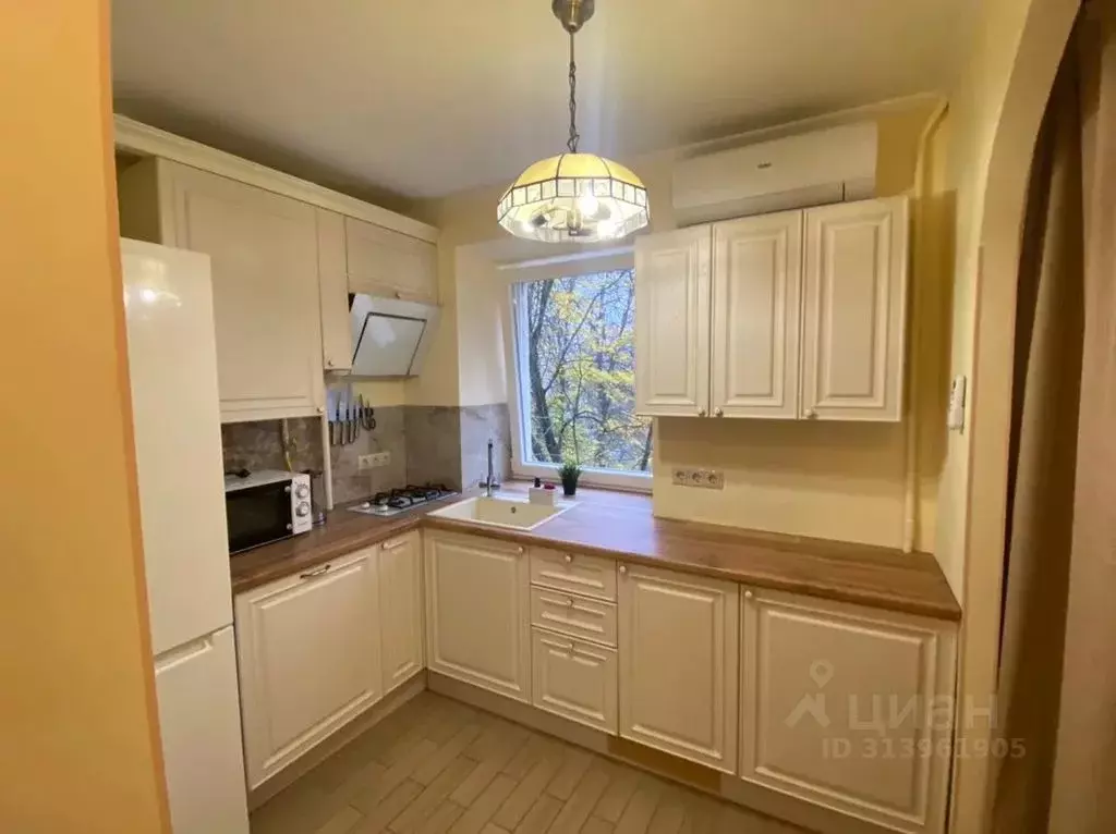 2-к кв. Московская область, Королев Юбилейный мкр, ул. Лесная, 6 (49.0 ... - Фото 1