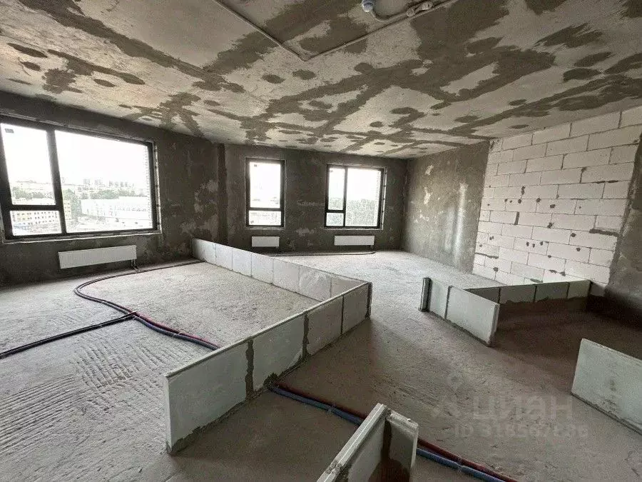 3-к кв. Москва ул. Эдуарда Стрельцова, 2к1 (82.0 м) - Фото 1