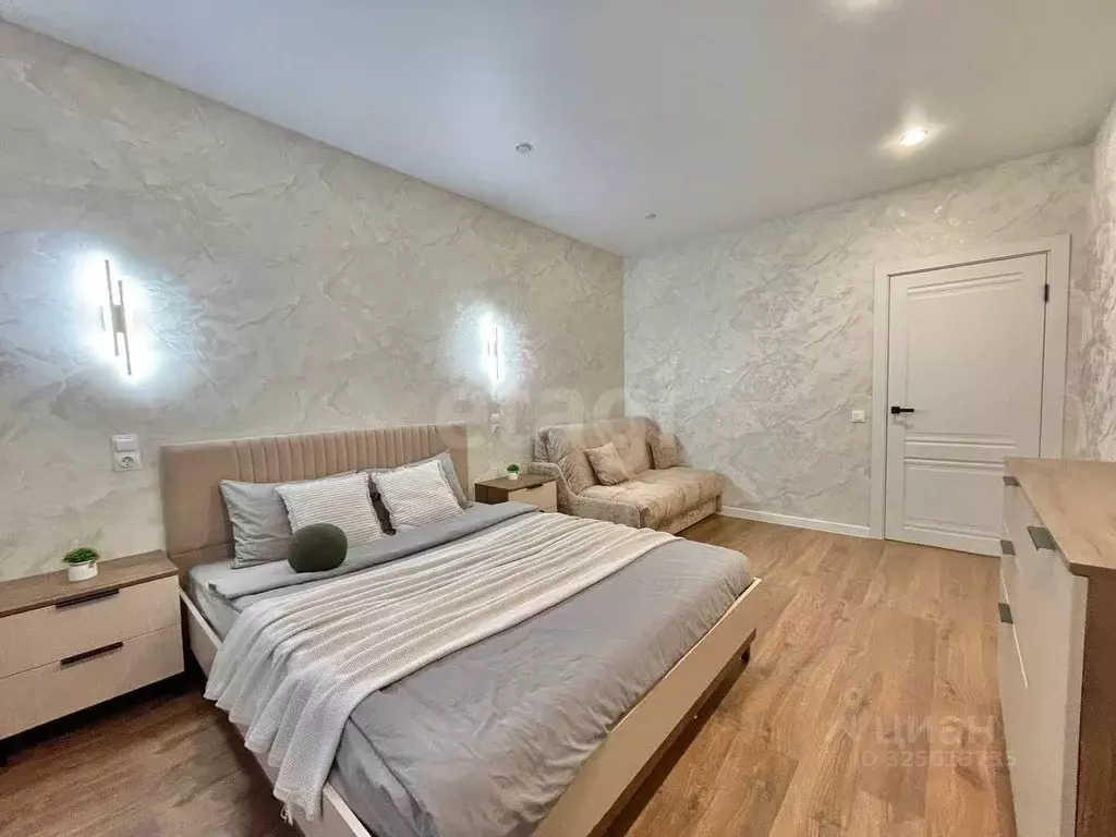 1-к кв. Татарстан, Казань ул. Сабира Ахтямова, 1к1 (35.3 м) - Фото 1