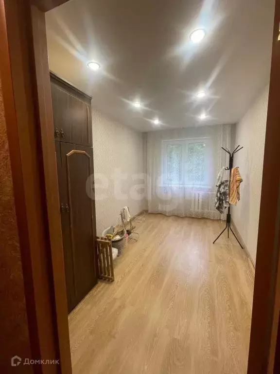 Продаётся 4-к квартира, 61 м - Фото 0