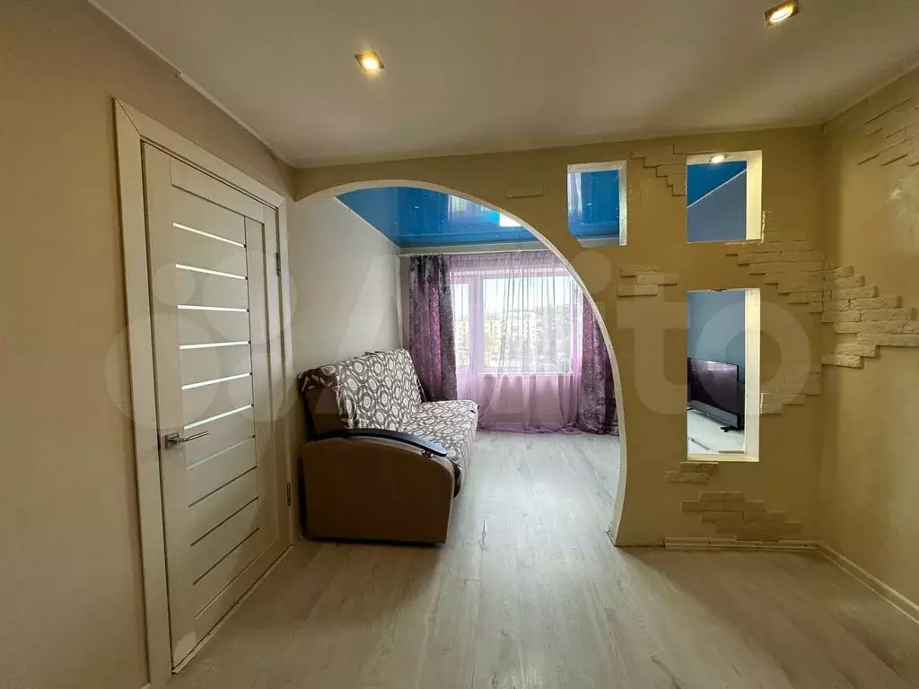 2-к. квартира, 41 м, 5/5 эт. - Фото 1