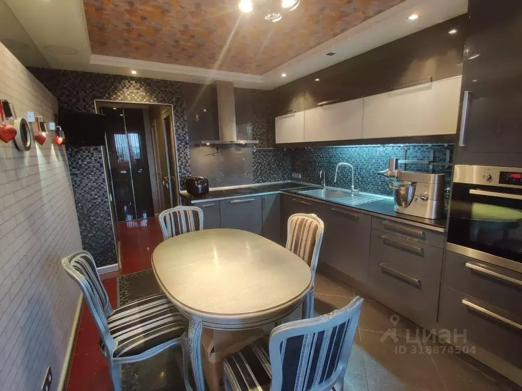 Квартира, 3 комнаты, 89.5 м - Фото 1