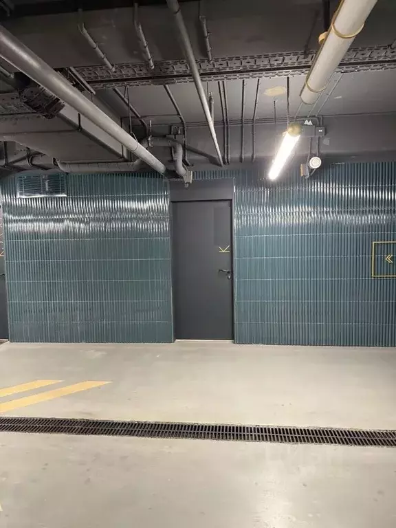 Гараж в Москва Поклонная ул., 9 (3 м) - Фото 1