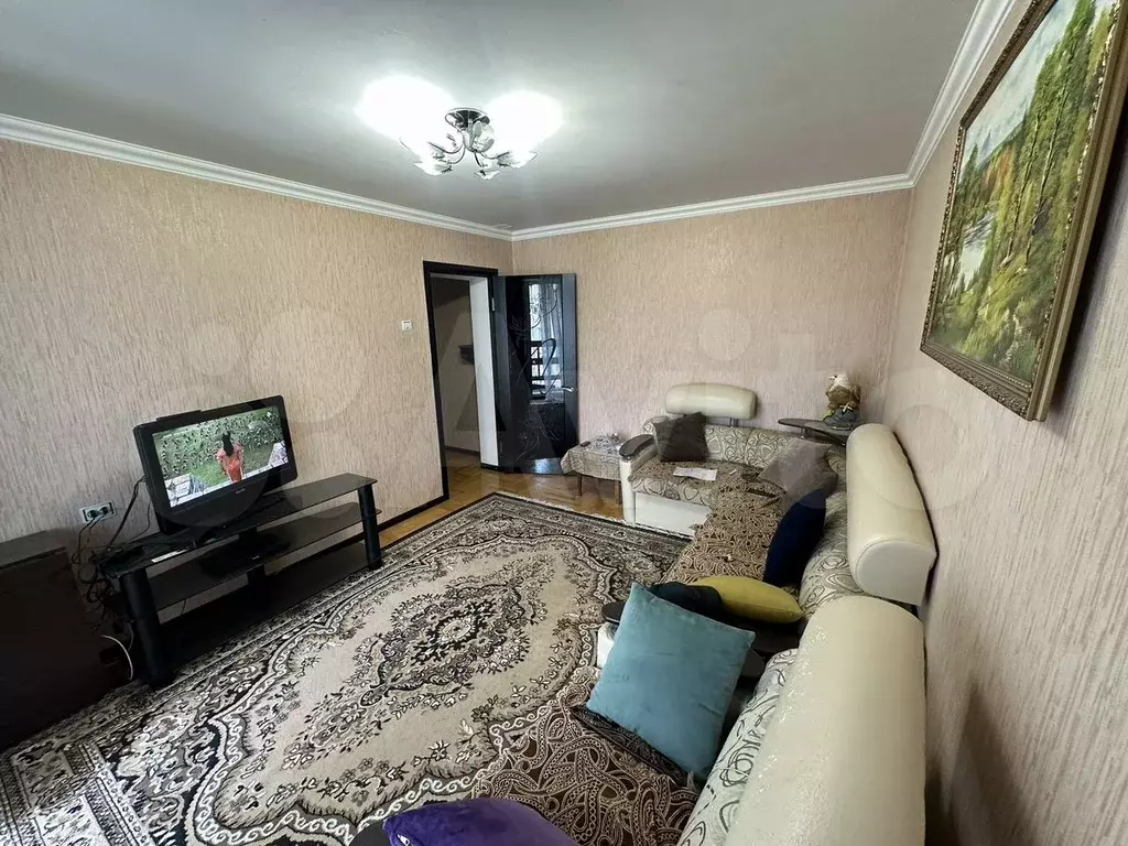 2-к. квартира, 56 м, 5/5 эт. - Фото 1