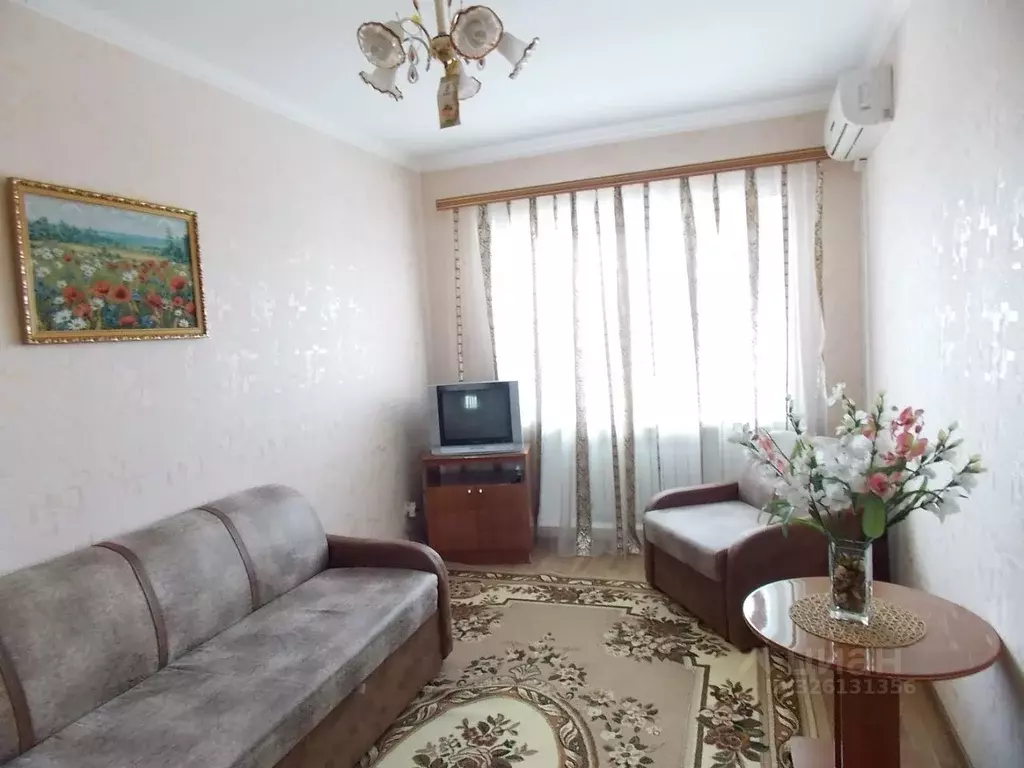 1-к кв. Краснодарский край, Краснодар Таманская ул., 94 (30.0 м) - Фото 1