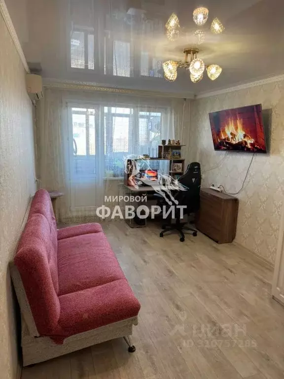 2-к кв. Оренбургская область, Орск Новый город мкр, ул. Комарова, 26 ... - Фото 0