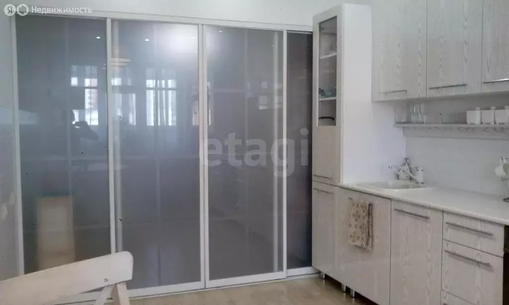 4-комнатная квартира: Якутск, улица Рыдзинского, 24/2 (94.2 м) - Фото 2