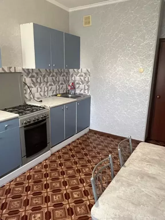 1-к кв. Курская область, Курск просп. Дружбы, 22 (40.0 м) - Фото 1